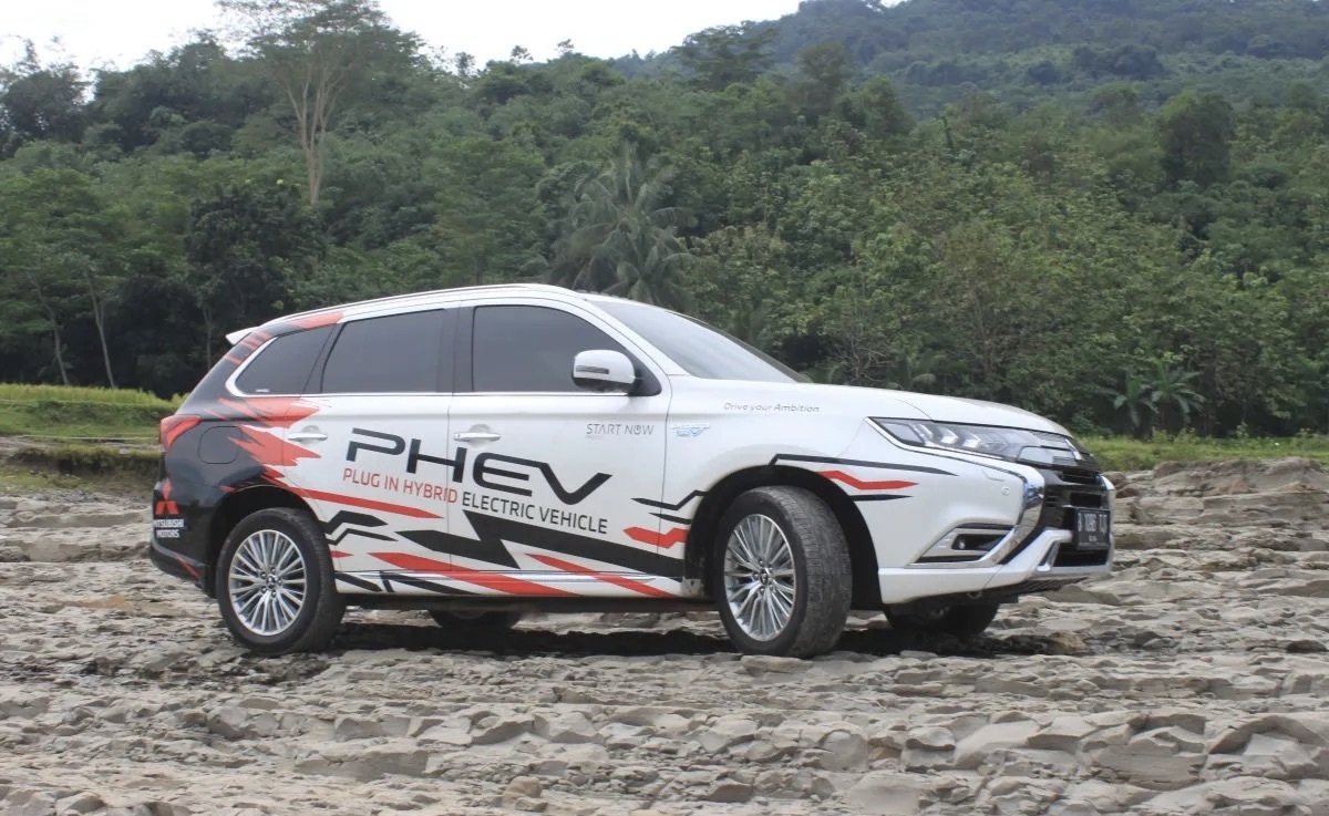 Mobil Hybrid Paling Cocok Buat Indonesia Hingga 25 Tahun Ke Depan